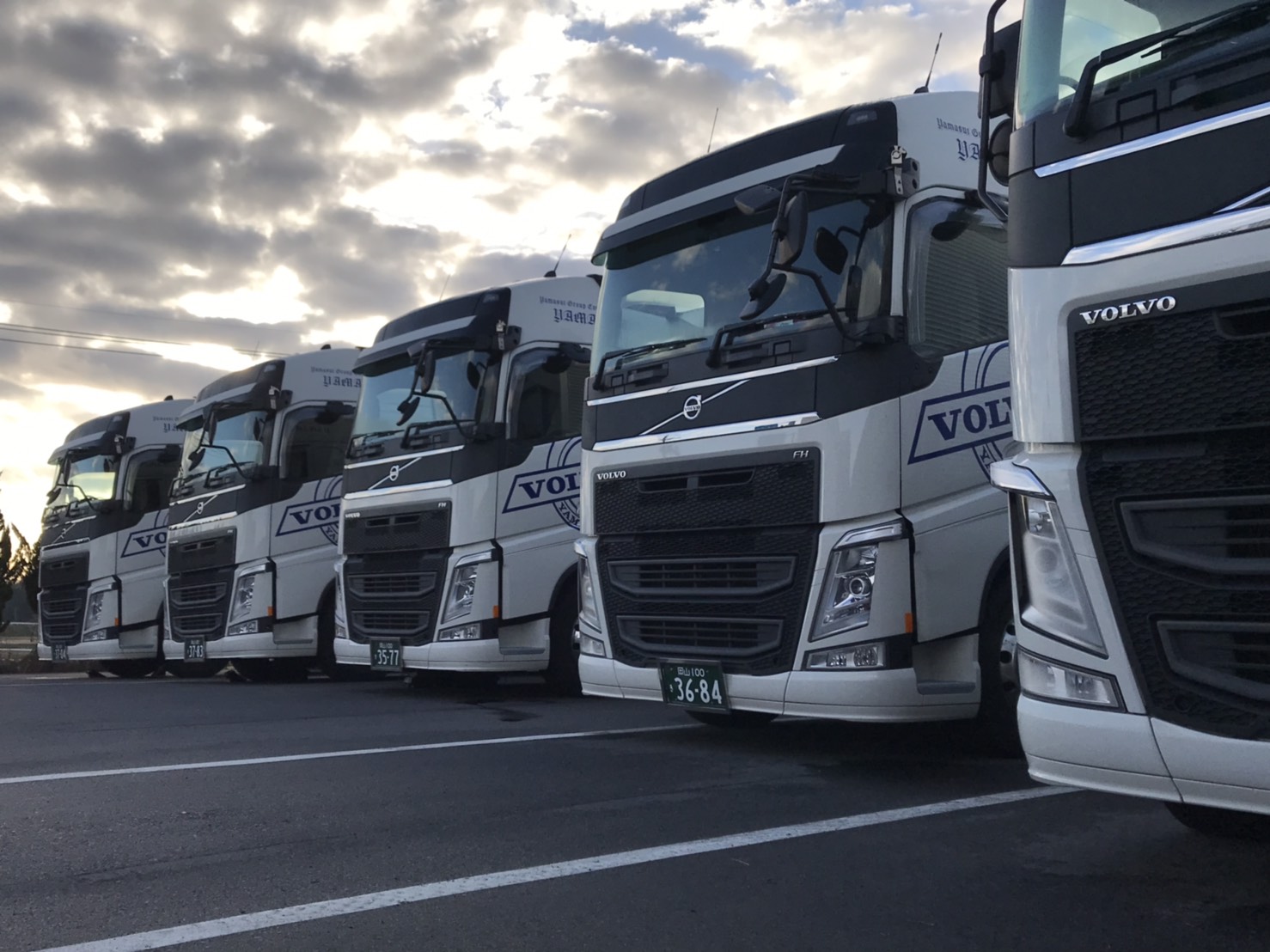 ≪求人≫ トレーラー | 株式会社山本水産輸送・株式会社ヤマスイ物流